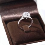 Onetruering Heart Round Lab-Grown Diamond Engagement Ring - Image 3